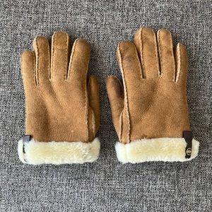 Ugg Gloves